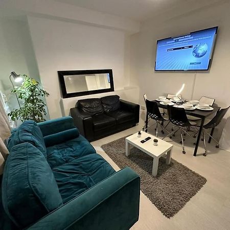 3 Bedroom Flat Kings Cross Лондон Екстериор снимка