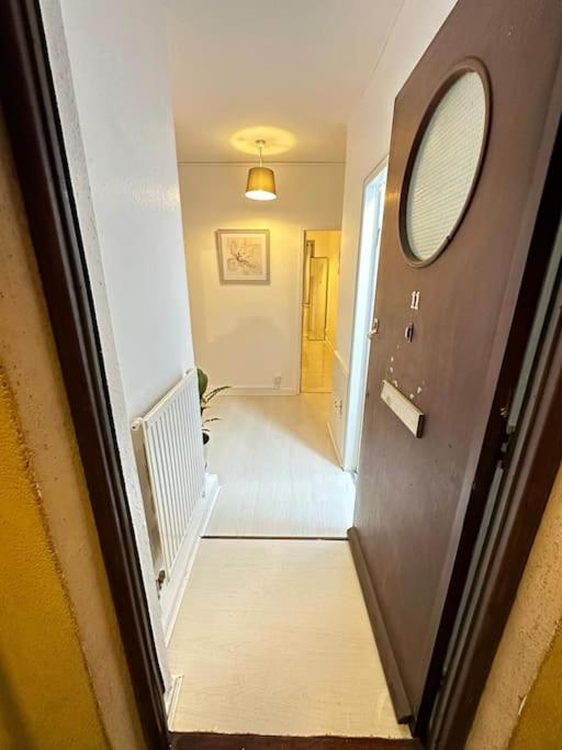 3 Bedroom Flat Kings Cross Лондон Екстериор снимка