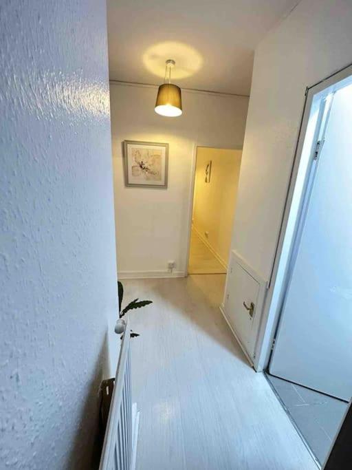 3 Bedroom Flat Kings Cross Лондон Екстериор снимка